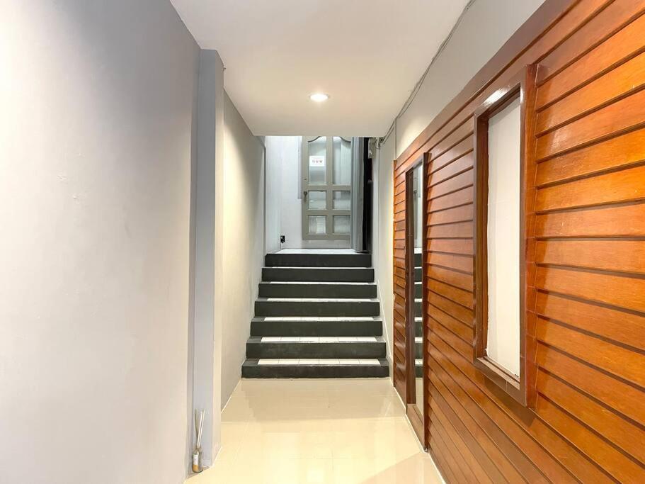 Fl4 Entire Apartment,2br,balcony,5min To Khaosan Apartamento