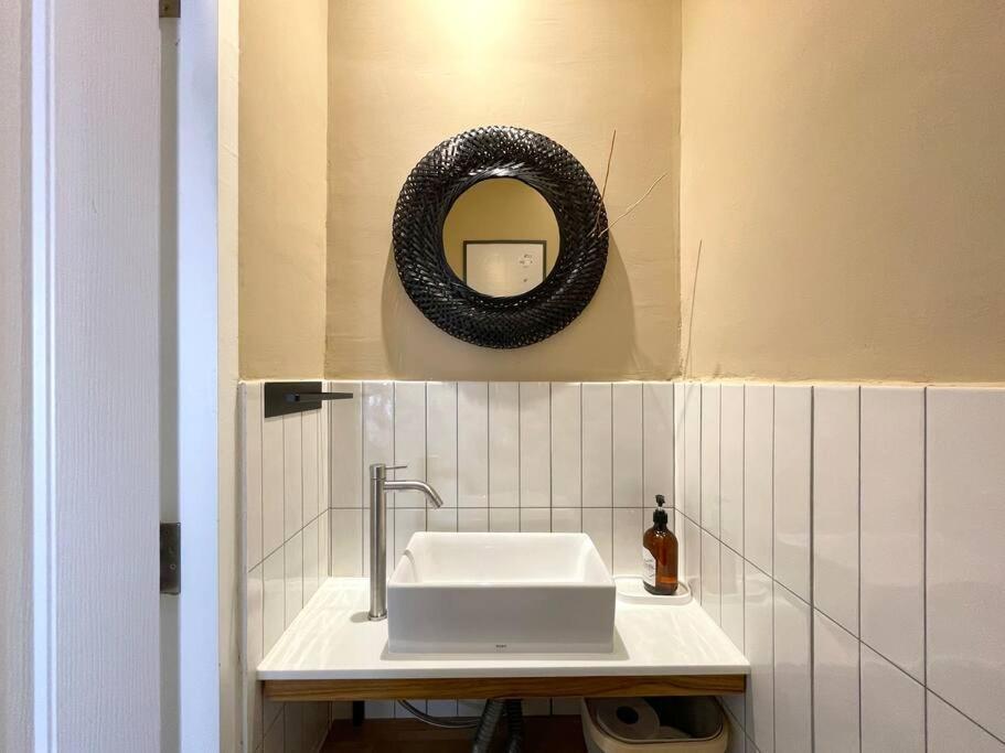 Fl4 Entire Apartment,2br,balcony,5min To Khaosan * Banguecoque