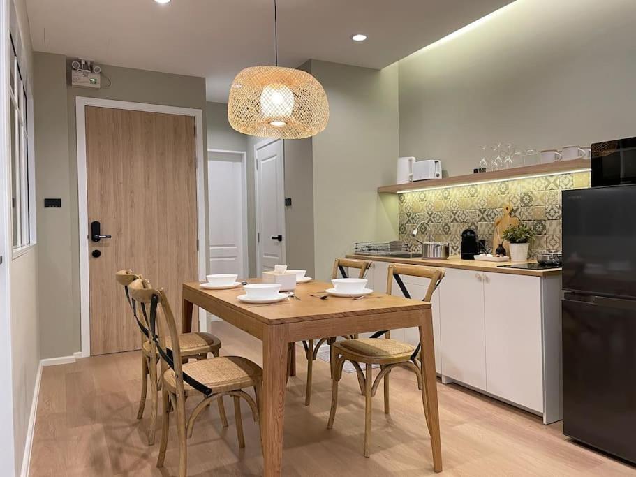Fl4 Entire Apartment,2br,balcony,5min To Khaosan Banguecoque